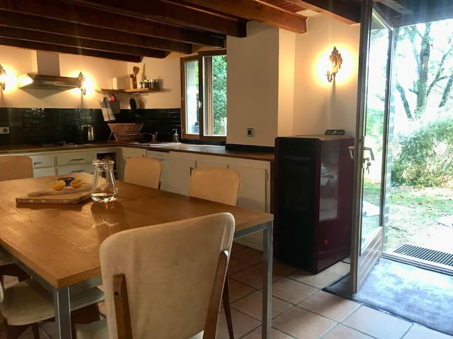 Maison Chaleureuse Et Calme Panazol Bagian luar foto